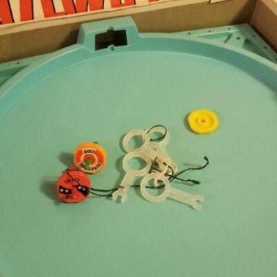 Lot #566: Vintage BATTLING TOPS Children's Game