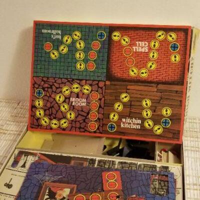 Lot #568: Vintage WITCH HUNT Children's Game