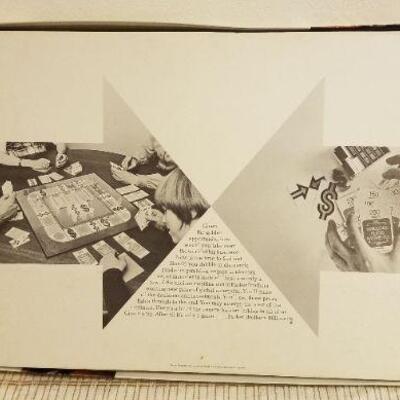 Lot #571: Vintage BILLIONAIRE Board Game