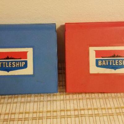 Lot #580: Vintage BATTLESHIP Game for 2