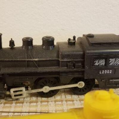 Lot #594: Vintage Powered Railroad Set w/ Tracks and Power Supply