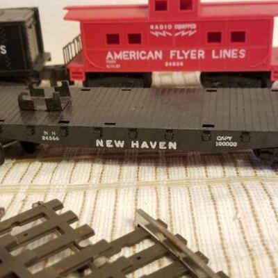 Lot #594: Vintage Powered Railroad Set w/ Tracks and Power Supply