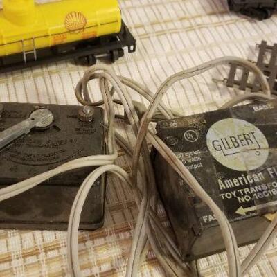 Lot #594: Vintage Powered Railroad Set w/ Tracks and Power Supply