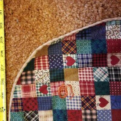 Lot #596: Antique / Vintage Handmade Quilt