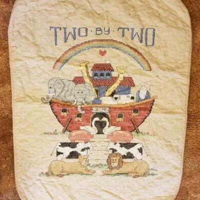 Lot #596: Antique / Vintage Handmade Quilt