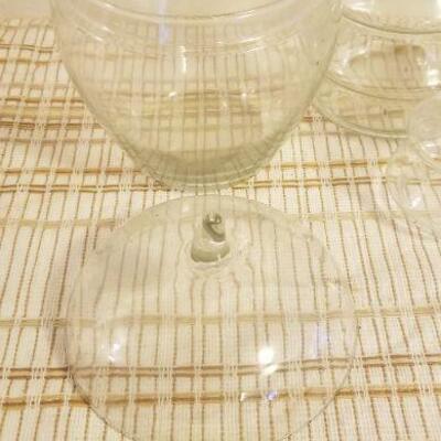 Lot #602: Set of (3) Vintage Glass Jars w/ Lid (2 Apples and Christmas Tree) 