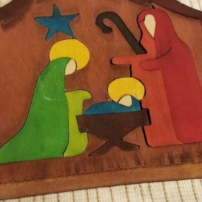 Lot #604: Vintage Handcut Nativity Colored Block Wood Puzzle