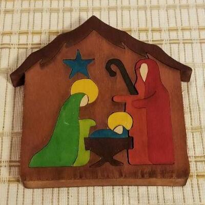 Lot #604: Vintage Handcut Nativity Colored Block Wood Puzzle