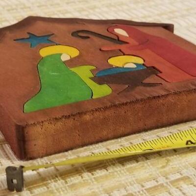 Lot #604: Vintage Handcut Nativity Colored Block Wood Puzzle