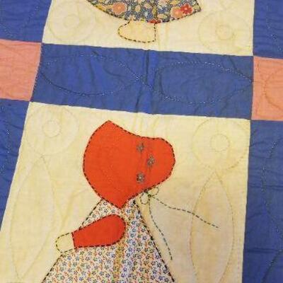 Lot #607: Antique Quilt w/ Little Girl In bonnet Theme