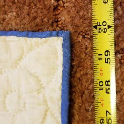 Lot #607: Antique Quilt w/ Little Girl In bonnet Theme
