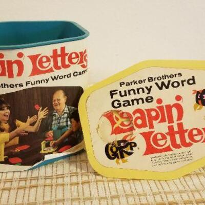 Lot #616: Vintage LEAPIN LETTERS Children's Game
