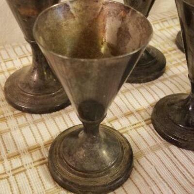 Lot #618: Vintage PEWTER Ice Cream Set