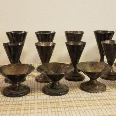 Lot #618: Vintage PEWTER Ice Cream Set