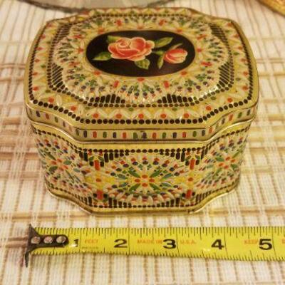 Lot #624: Huge Bundle of Assorted Vintage Tin Deco Containers Holiday