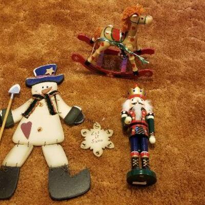 Lot #630: Group of Christmas Holiday Deco