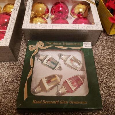 Lot #634: Vintage Christmas Handmade Soldiers, Light and Ornament Bundle
