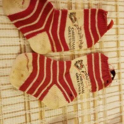 Lot #635: (4) Pairs of 1960's Christmas Childrens Socks