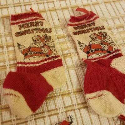 Lot #635: (4) Pairs of 1960's Christmas Childrens Socks
