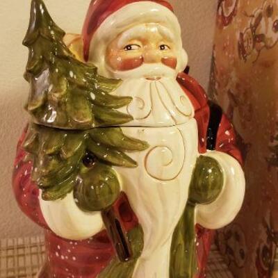 Lot #637: Vintage Ceramic Large Santa Claus Christmas Cookie Jar