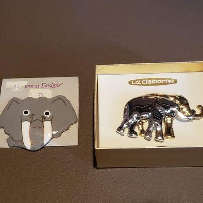 Lot #645: Elephant Brooch lot