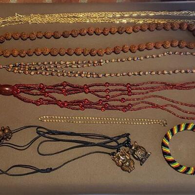 Lot 651: Jewelry Lot 