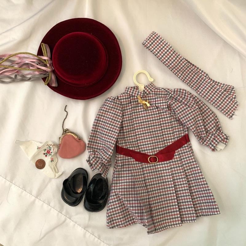 Lot 33 Retired American Girl Doll Samantha Parkington and Accessories EstateSales