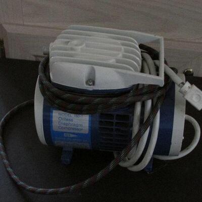 Lot 218- Badger Oil Less Compressor