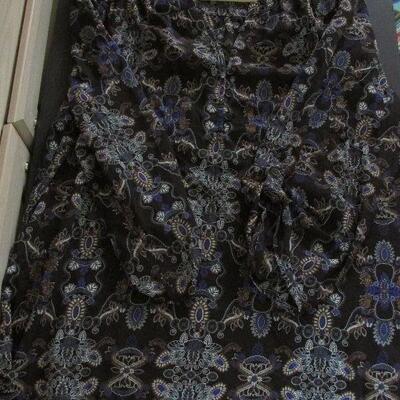 Lot 220- Faded Glory Blouse