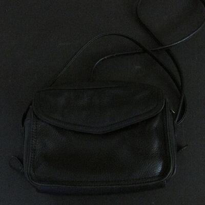 Lot 226- Q & A Genuine Leather Handbag