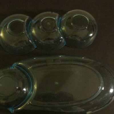 Lot 229- Tarhong Plastic Containers