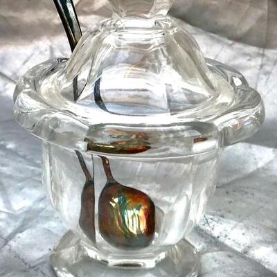 CLEAR GLASS VINTAGE SUGAR DISH W/LID & GENUINE SILVER SPOON 