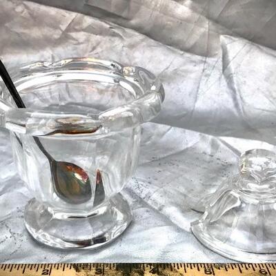CLEAR GLASS VINTAGE SUGAR DISH W/LID & GENUINE SILVER SPOON 