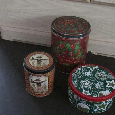Lot 239- Collection of Holiday Tins