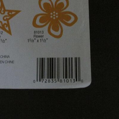 Lot 254- Silhouette Flower Punch