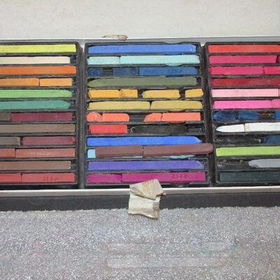Lot 256- Nupastel Prismacolor Firm Pastel Color Sticks