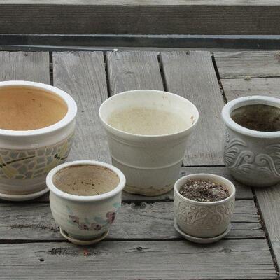 Lot 259- Collection of Planting Pots