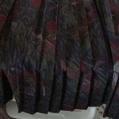 Lot 272- JH Collectibles Wool Skirt