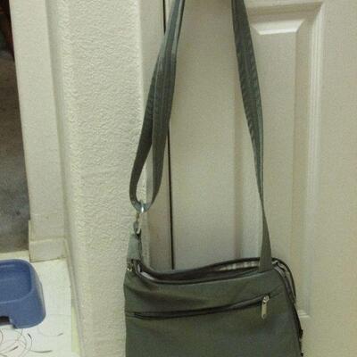Lot 277- Magellan's Side Bag