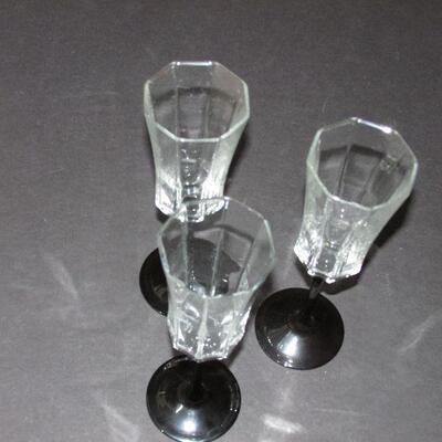 Lot 283- Luminarc Crystal Glasses