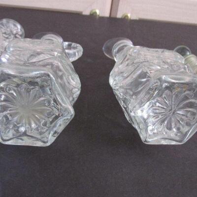 Lot 284- Anchor Hocking Prescut Cruets