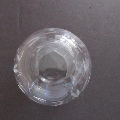 Lot 285- Lenox Etched Crystal Vase