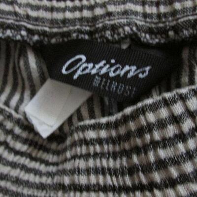 Lot 293- Options Skirt