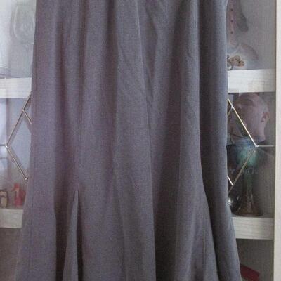 Lot 297- Dress Barn Skirt