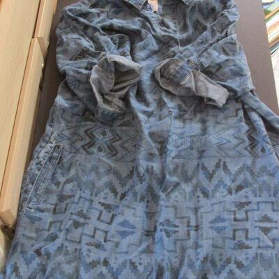 Lot 298- Philosophy Dress/Shirt