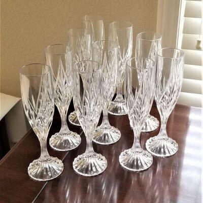 Lot #26  Set of 10 Champagne Flutes - Unmarked