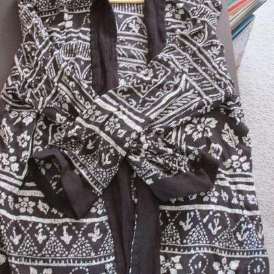 Lot 304- D/B Line NY Blouse