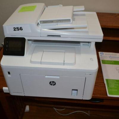 LOT 256. HP ALL IN ONE PRINTER