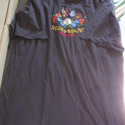 Lot 305- Tago Regensburg Shirt