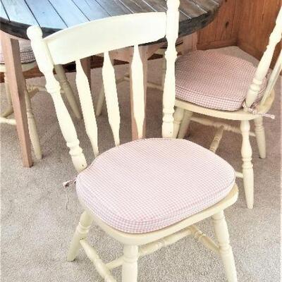 Lot #59  Eat in/Breakfast set - Table and 4 chairs